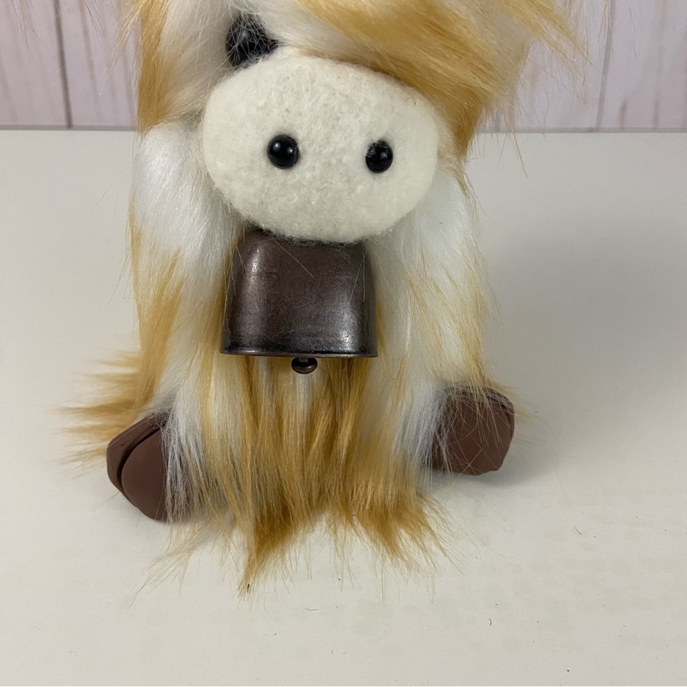 ❌ SOLD Highland Cow Coo Gnome Tan White Cowboy Hat Bell Handmade Farmhouse Home - Picture 5 of 12